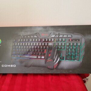 BRAND NEW, XTRIKE ME, GAMING MOUSE AND KEYBOARD SET!!!